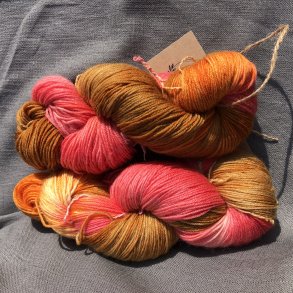 Pink Glow - Hndfarvet