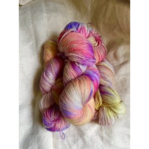 Princess Peach - H�ndfarvet